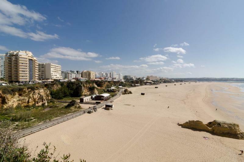 Rocha Tower By Beach Rentals Екстериор снимка