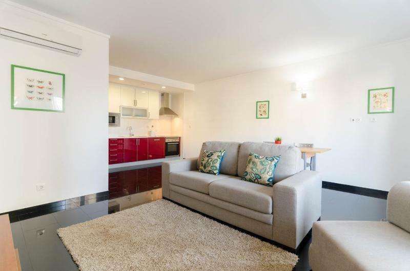 Rocha Tower By Beach Rentals Екстериор снимка