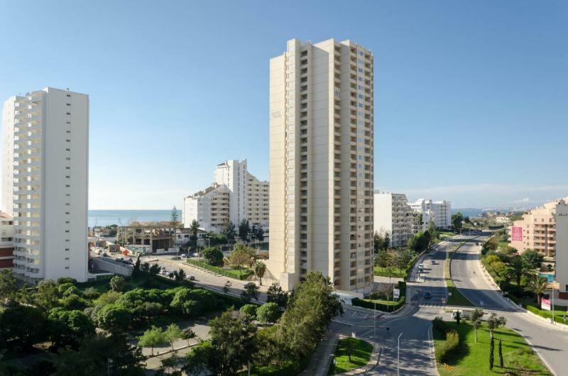 Rocha Tower By Beach Rentals Екстериор снимка